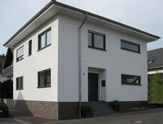Bild von der Stadtvilla Sandstraße 8 in Wachtberg, dem Sitz der Firma Plan-Concept
