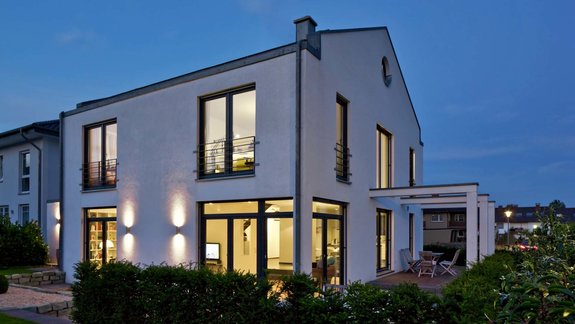 Haus Arndt | Klare Formen und viel Licht.